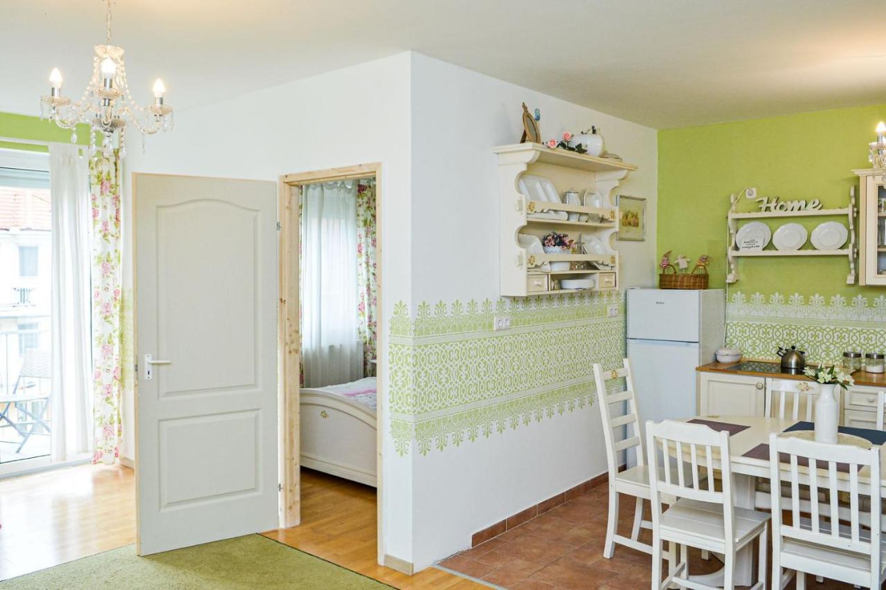 Hajdúszoboszló Romantic Apartman מראה חיצוני תמונה