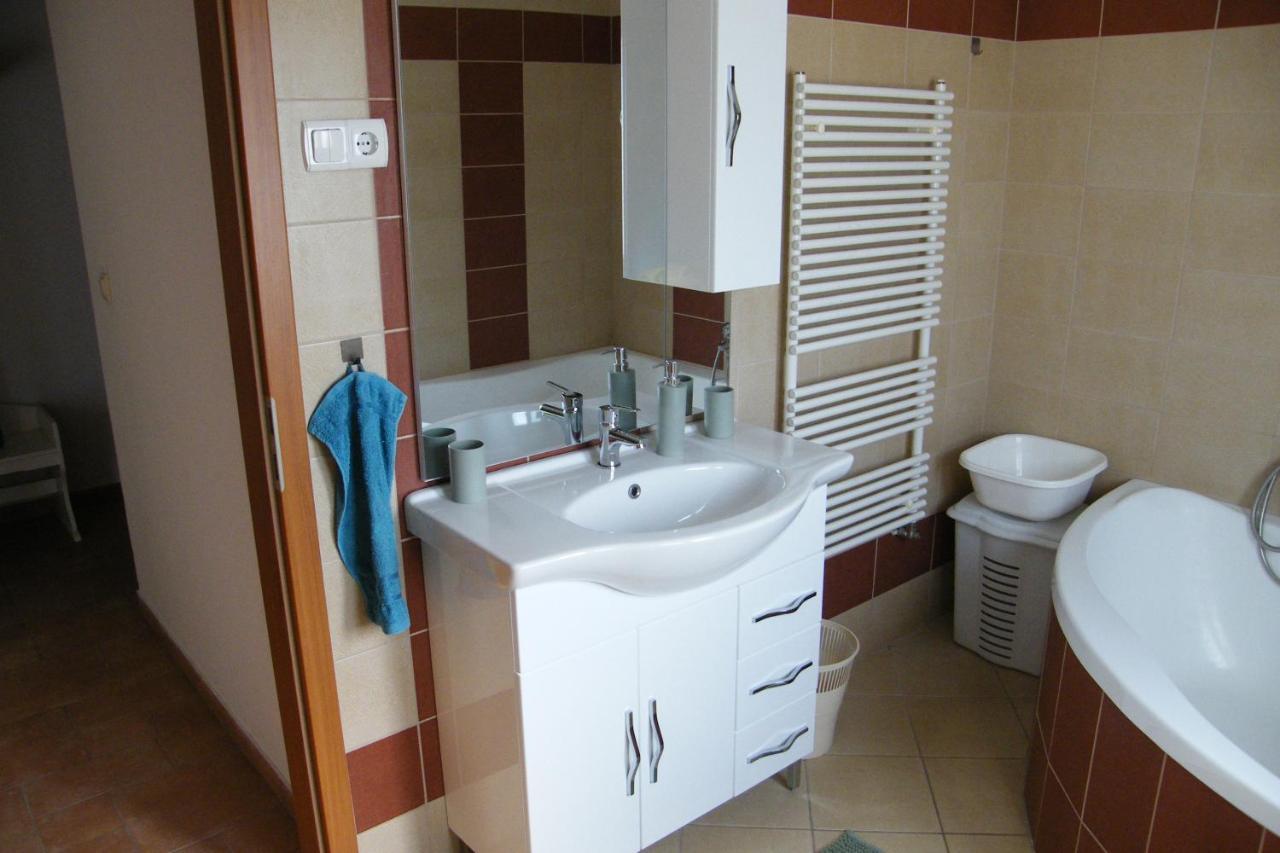 Hajdúszoboszló Romantic Apartman מראה חיצוני תמונה