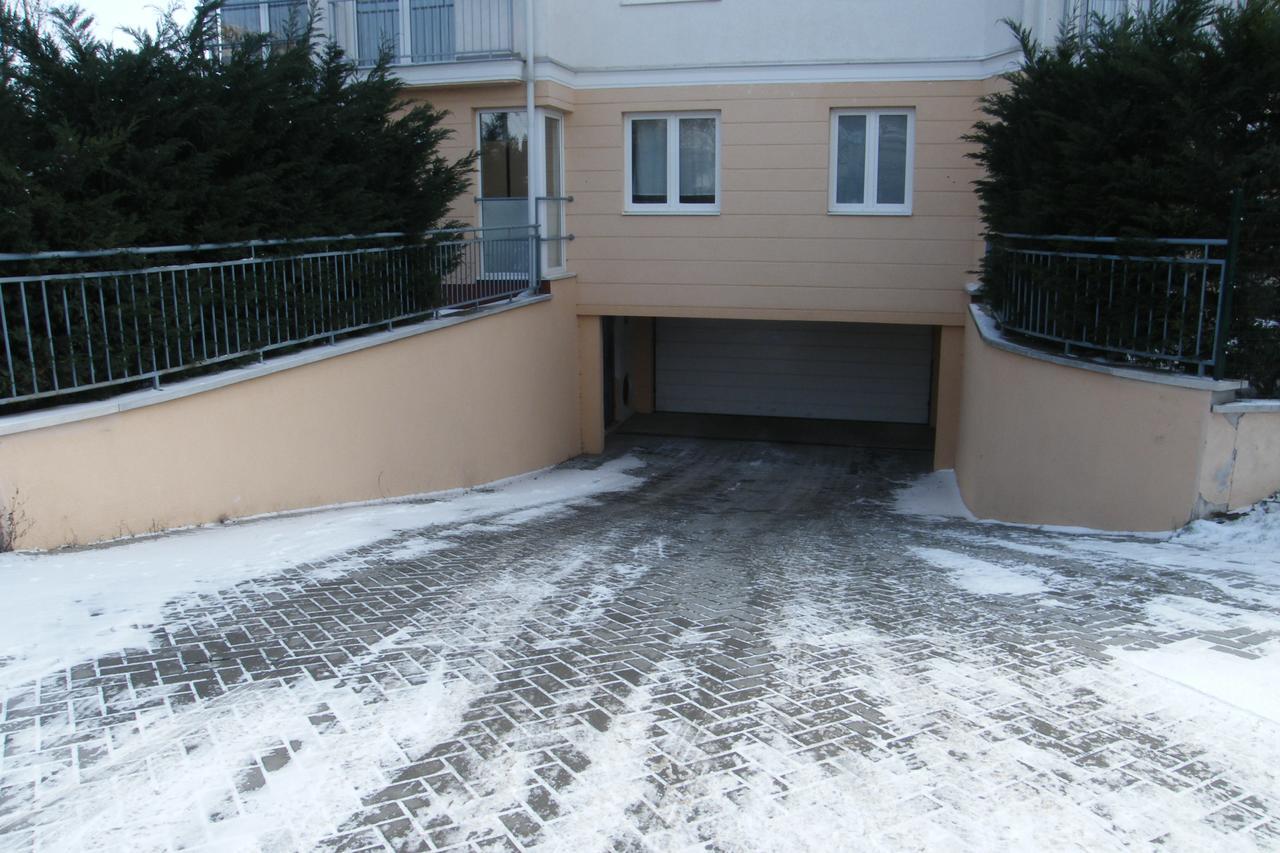 Hajdúszoboszló Romantic Apartman מראה חיצוני תמונה